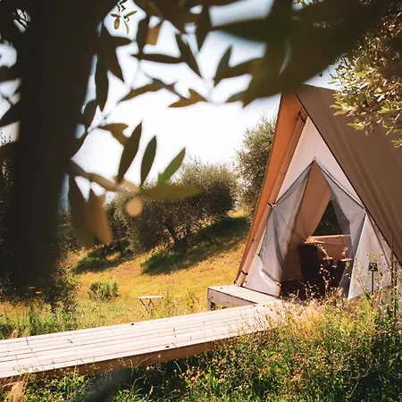 Luxury tent Palare Montone (Umbria)