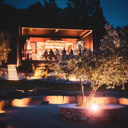 Palare Luxury tent Montone (Umbria)